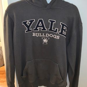 yale hoodie